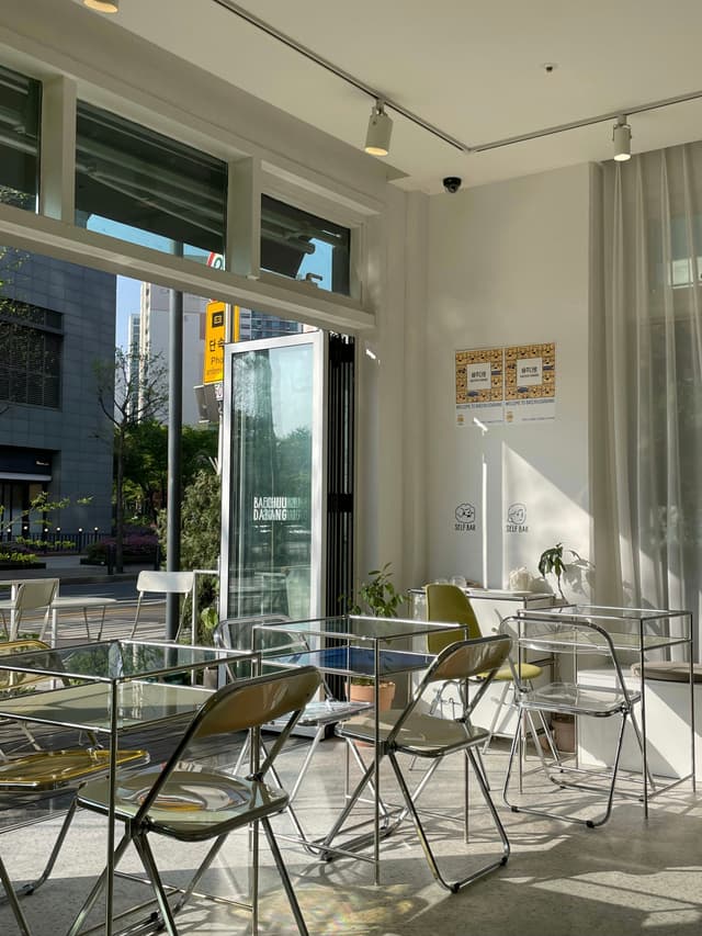 Seoul cafe